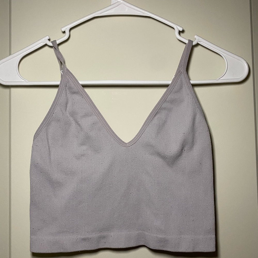 Gray/White Ribbed Crop Top